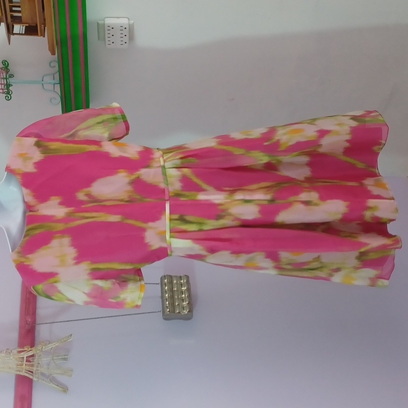 🆕️CAROLINA HERRERA silk dress sz 6 - Picture 3 of 9